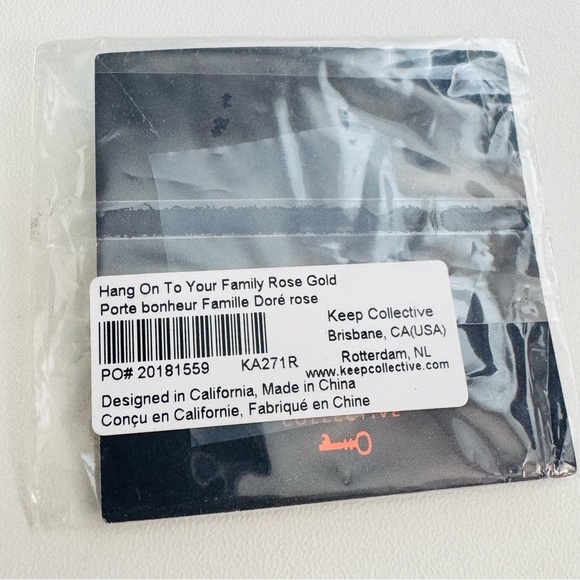 Rose Gold Family Charm - Picture 2 of 4